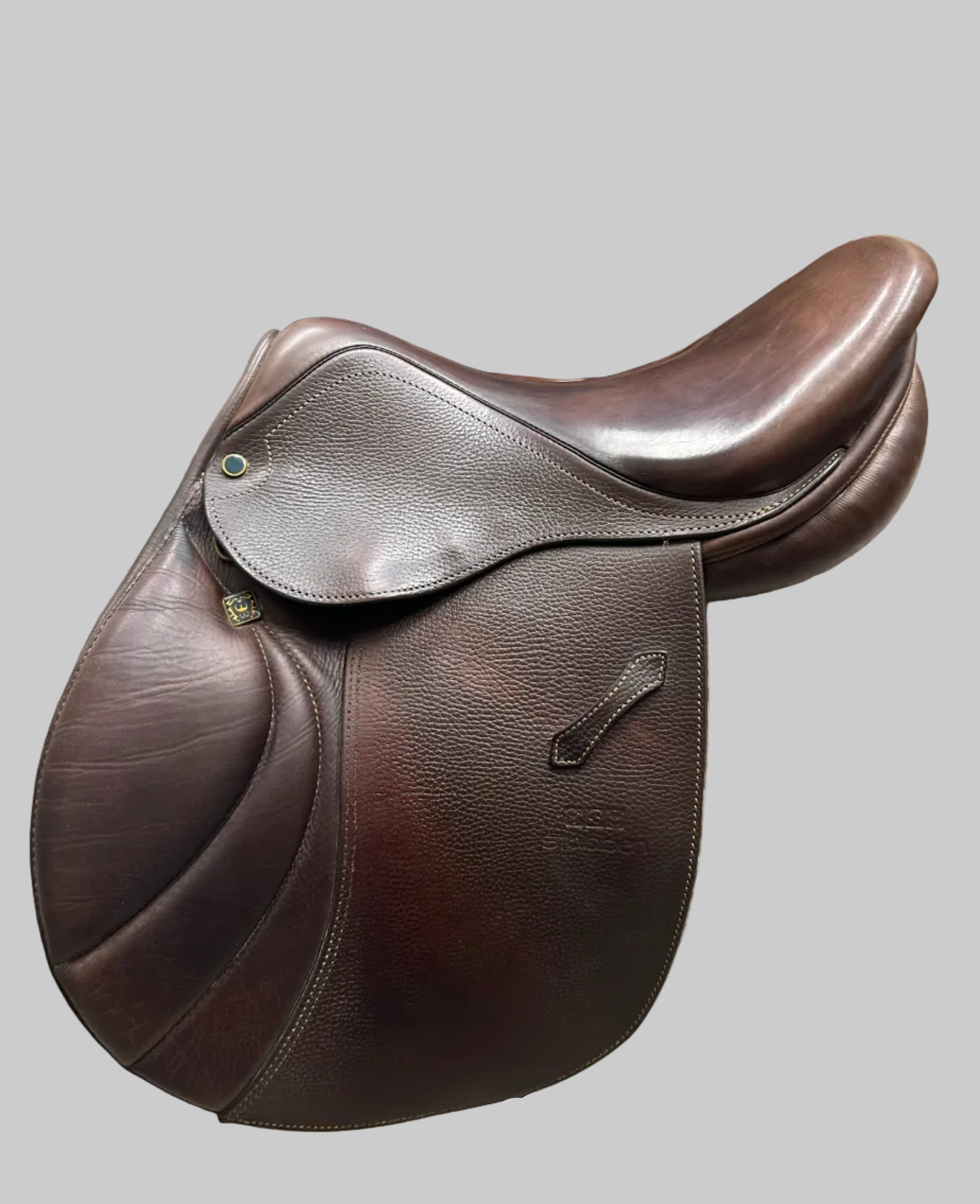 Hunter/Jumper Saddles