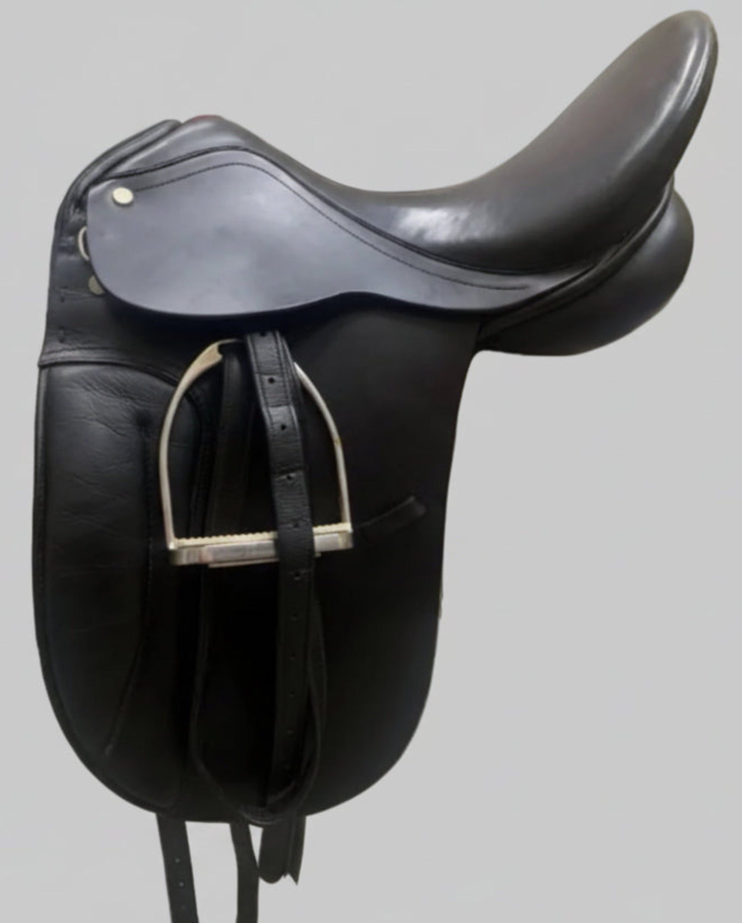 Dressage Saddles