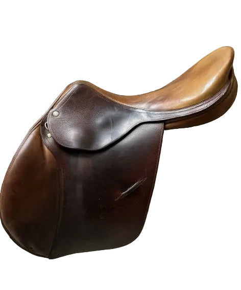 Childeric Hunter Jumper Saddle 17.0