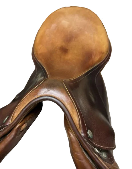 Childeric Hunter Jumper Saddle 17.0