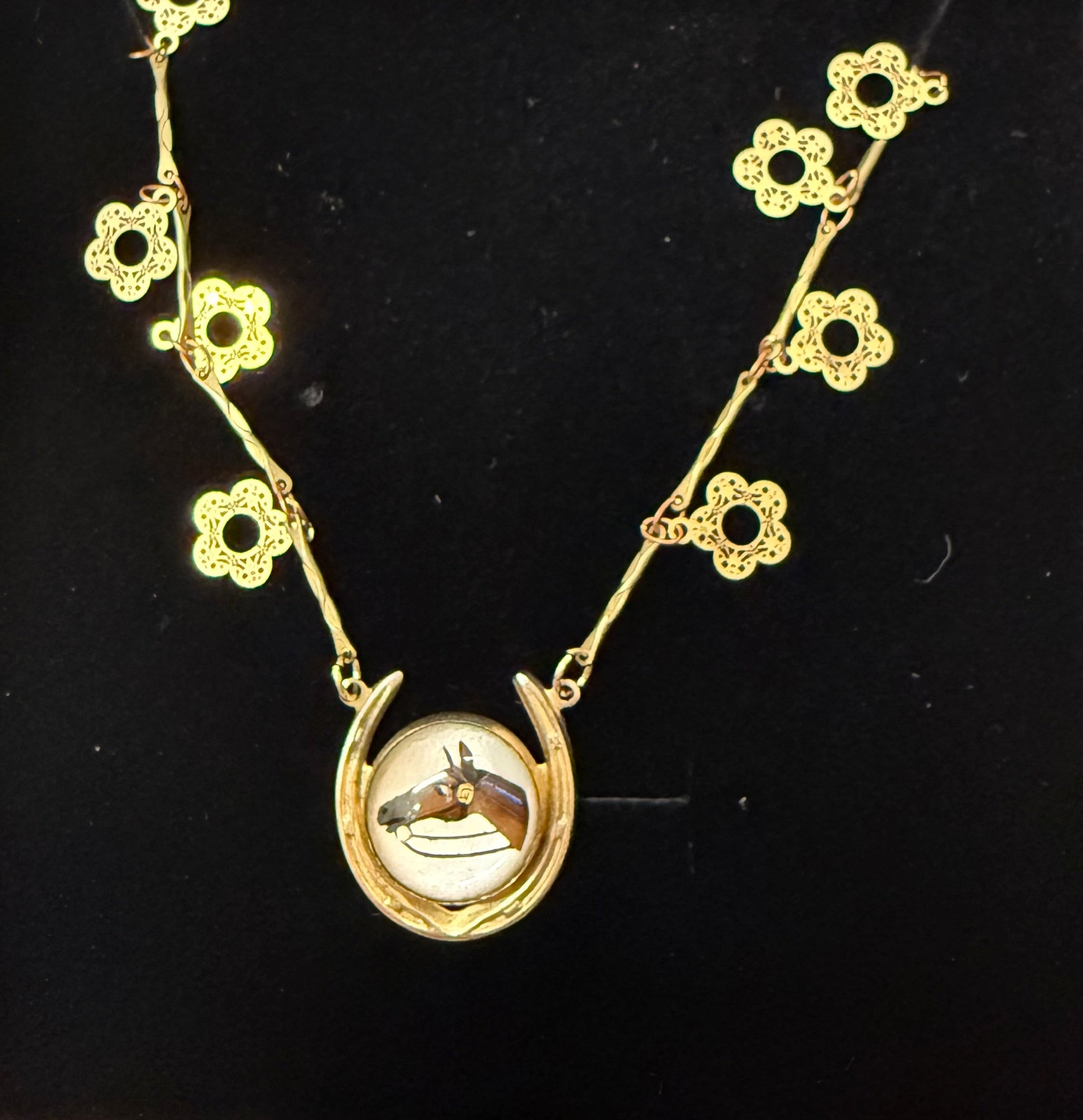 NW Designs 'Flowers and Horses' Necklace in Gold