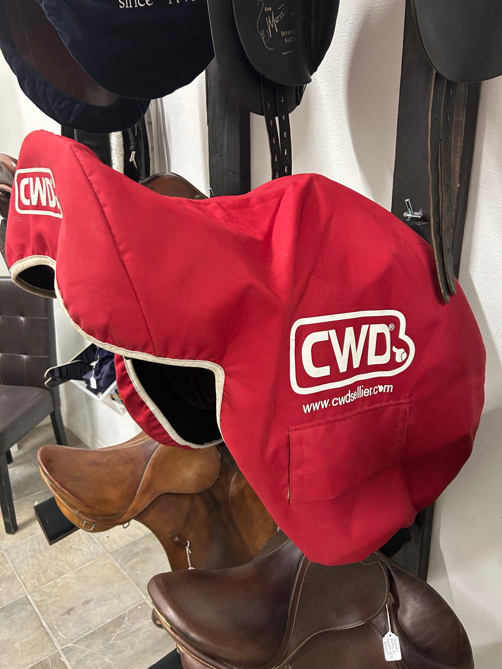 CWD 17.5 Buffalo leather