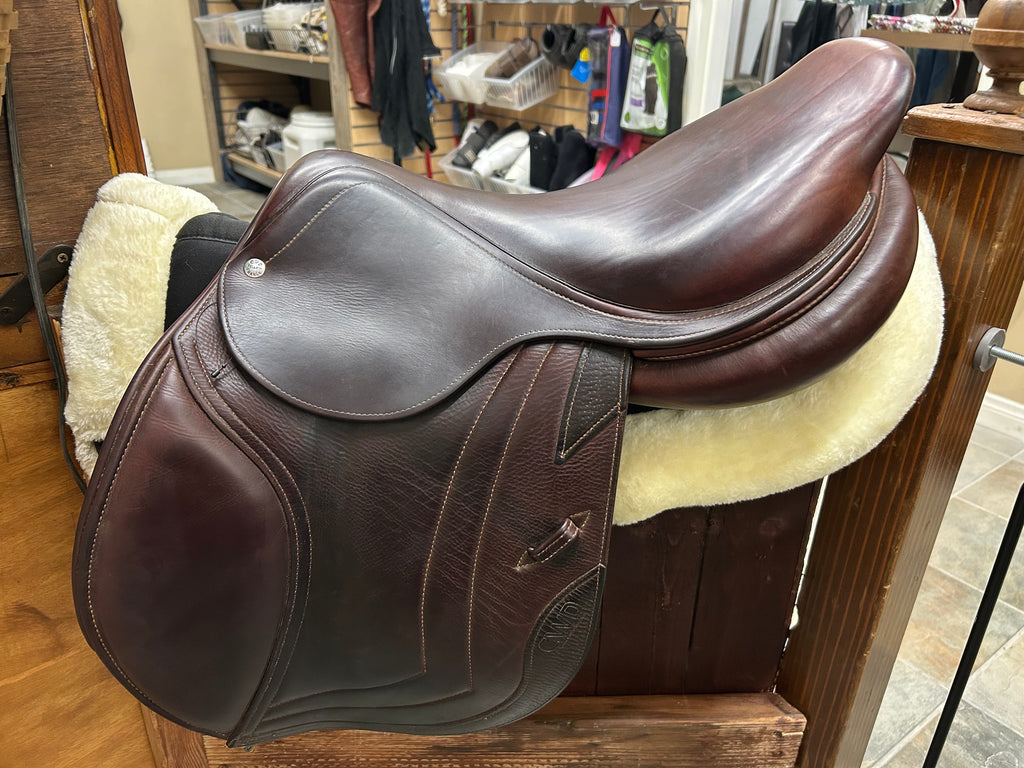 CWD 17.5 Buffalo leather