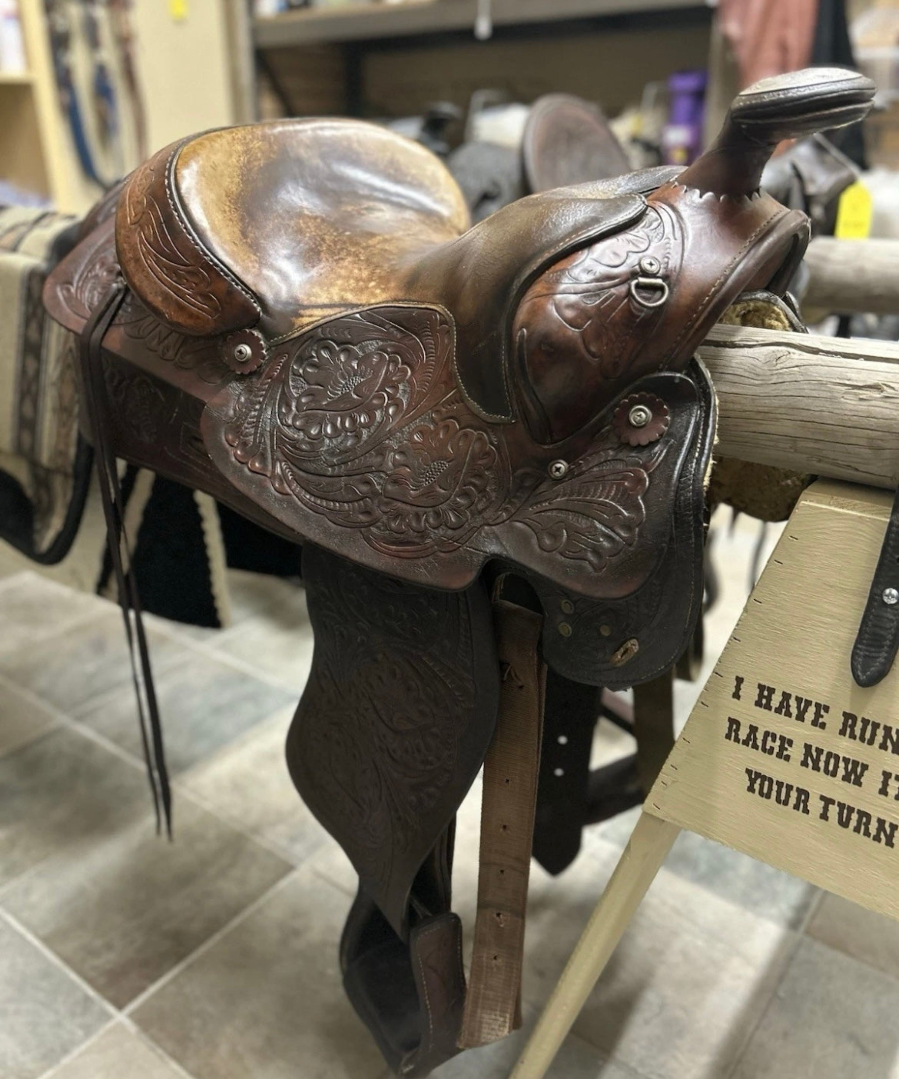 Simco Trail Ranch Saddle 15' Semi Quarterhorse Bars