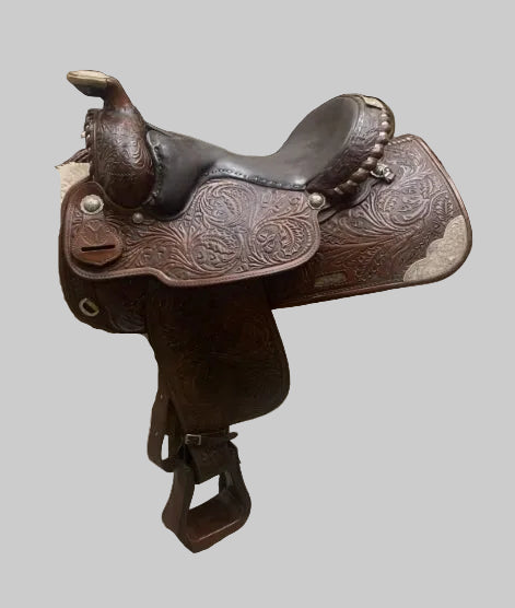 Circle Y Western Saddle with silver plates 15" seat Full Quarter Horse Bars
