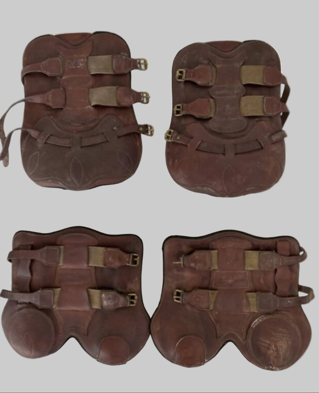 CWD Set of four front and back leather boots